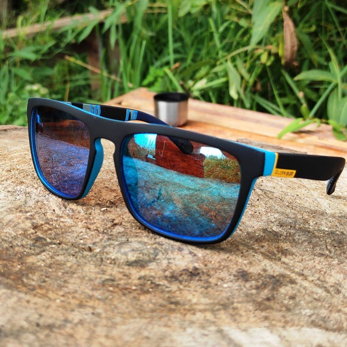 Сині сонцезахисні окуляри для рибалок